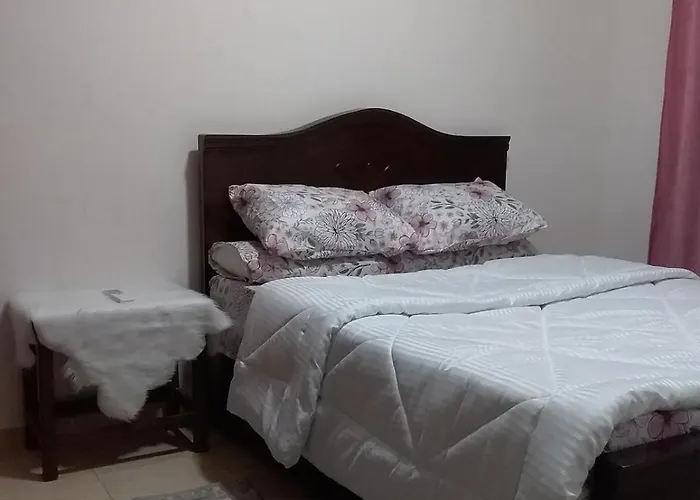 Apartment Rich